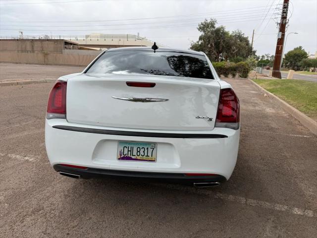 2017 Chrysler 300 300S