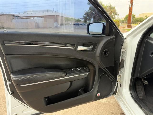 2017 Chrysler 300 300S