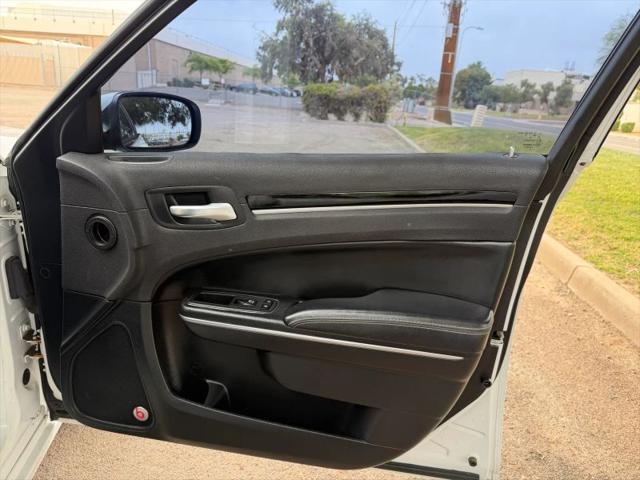 2017 Chrysler 300 300S