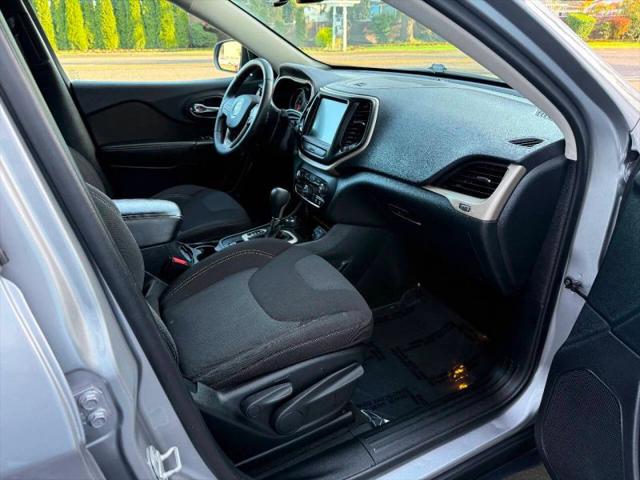 2016 Jeep Cherokee Latitude