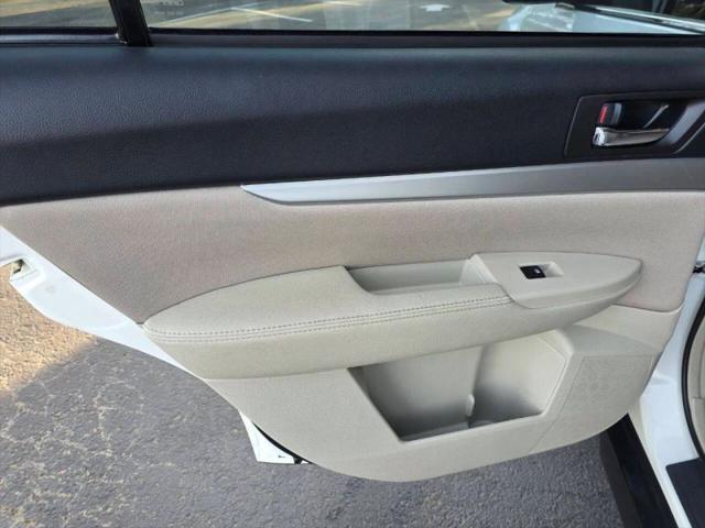 2014 Subaru Outback 2.5i