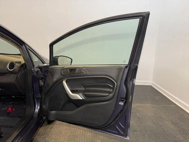 2012 Ford Fiesta SES