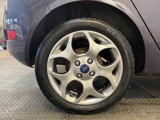 2012 Ford Fiesta SES