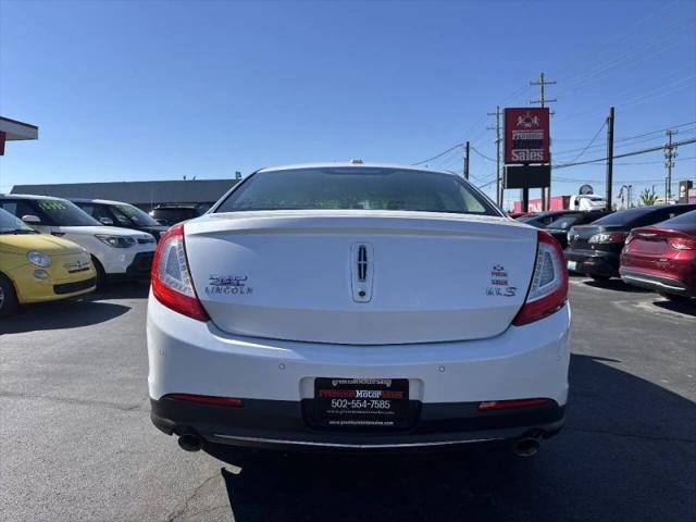 2014 Lincoln MKS Base