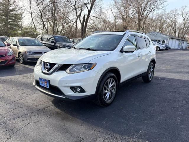 2015 Nissan Rogue SL for sale in Batavia, IL
