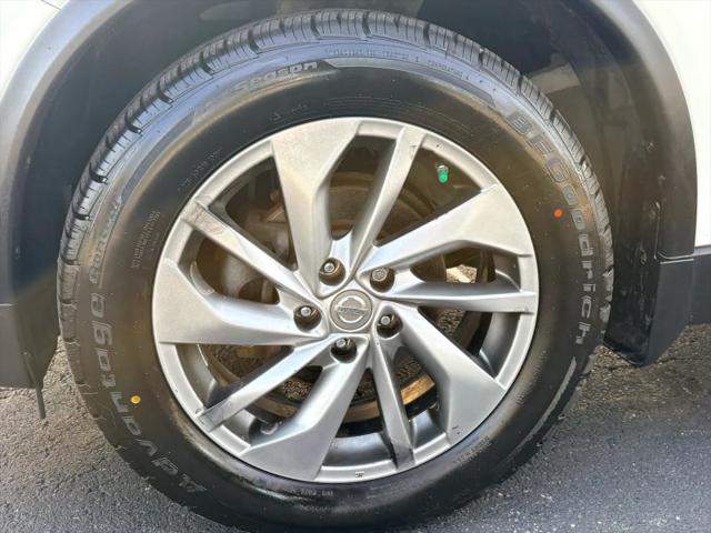2015 Nissan Rogue SL