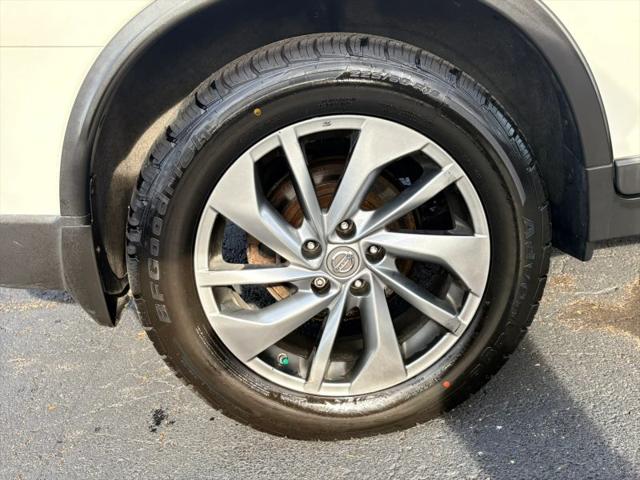 2015 Nissan Rogue SL