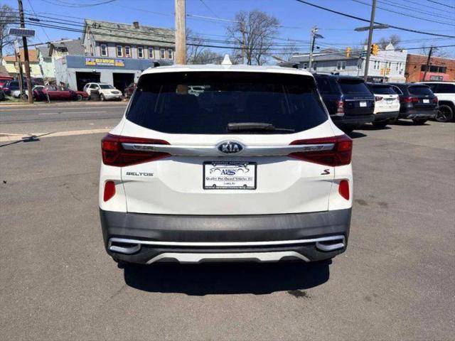 2021 Kia Seltos S