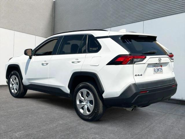 2019 Toyota RAV4 LE