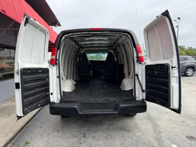 2016 Chevrolet Express Work Van