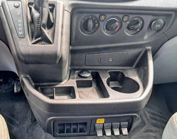 2015 Ford Transit Medium Roof w/Sliding Side Door w/LWB