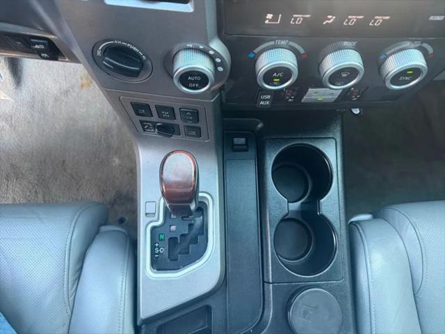 2011 Toyota Sequoia Platinum 5.7L V8