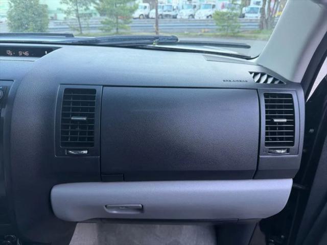 2011 Toyota Sequoia Platinum 5.7L V8