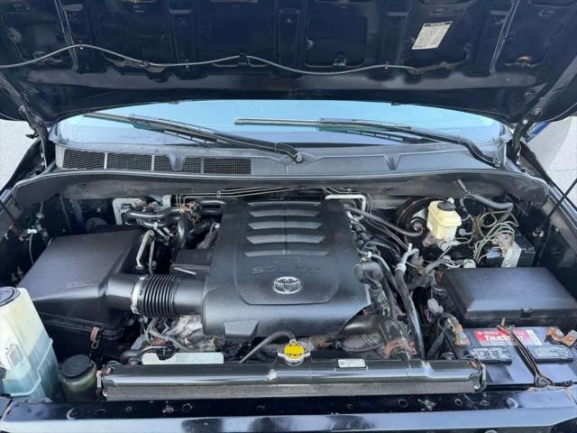 2011 Toyota Sequoia Platinum 5.7L V8