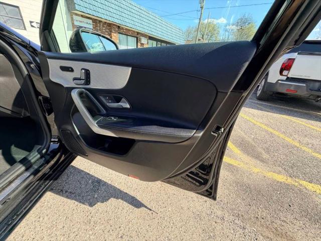 2020 Mercedes-Benz A 220 4MATIC