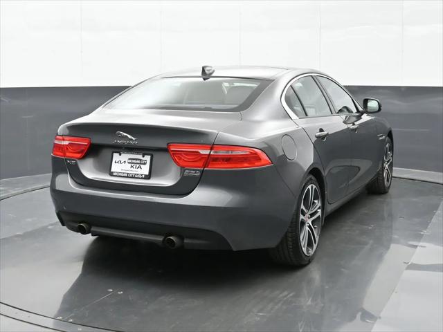 2017 Jaguar XE 35t Premium