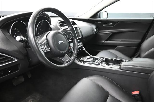 2017 Jaguar XE 35t Premium