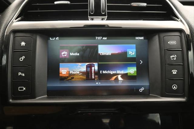 2017 Jaguar XE 35t Premium