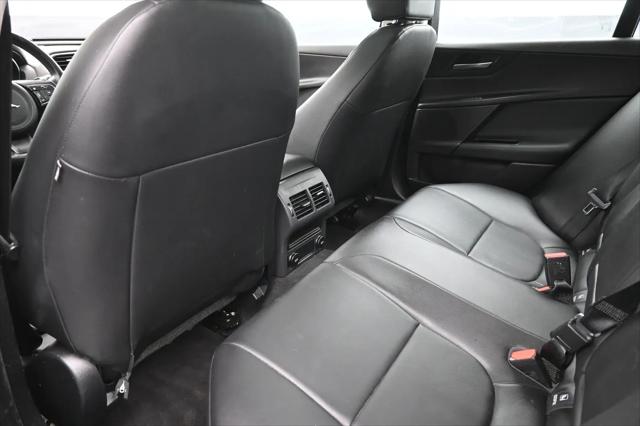2017 Jaguar XE 35t Premium