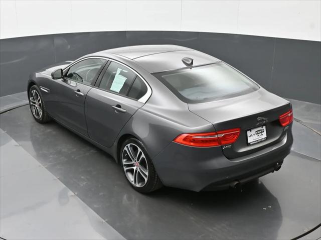 2017 Jaguar XE 35t Premium
