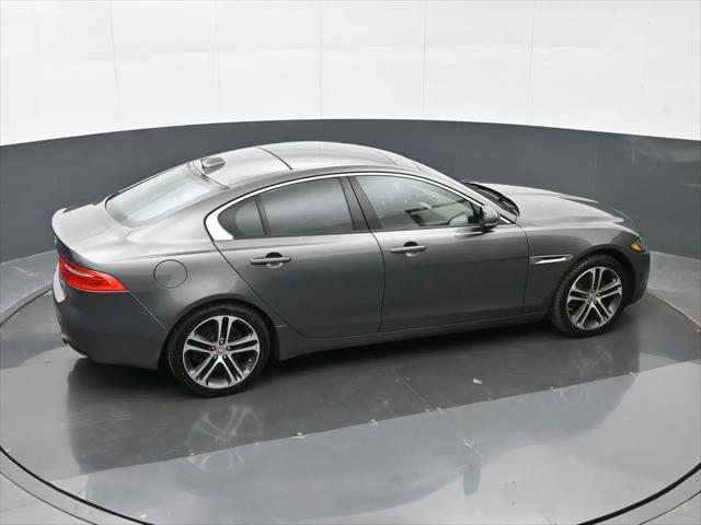 2017 Jaguar XE 35t Premium