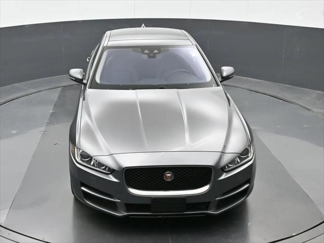 2017 Jaguar XE 35t Premium