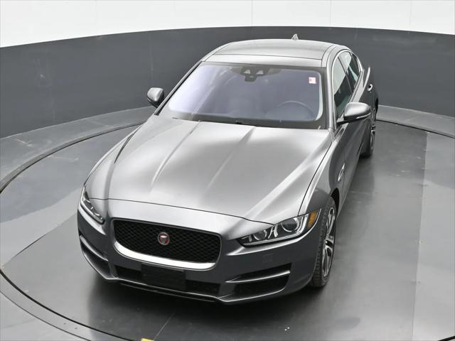 2017 Jaguar XE 35t Premium