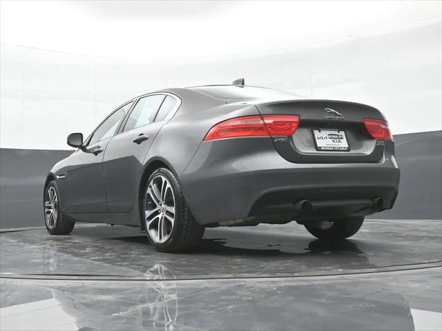 2017 Jaguar XE 35t Premium