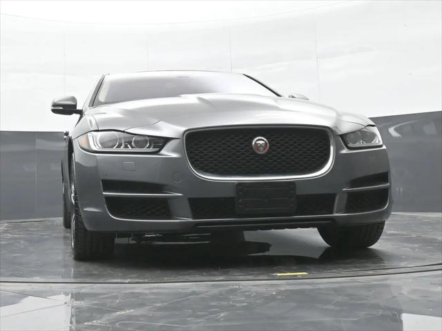 2017 Jaguar XE 35t Premium