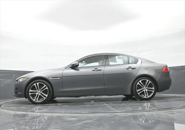 2017 Jaguar XE 35t Premium