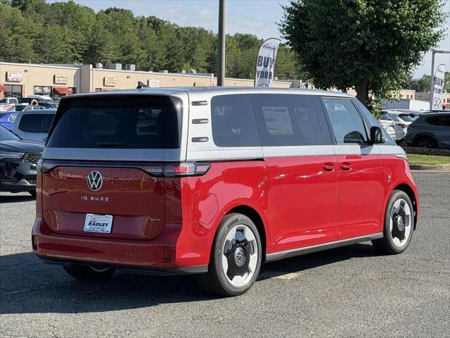 2025 Volkswagen ID. Buzz Pro S Plus with 4MOTION