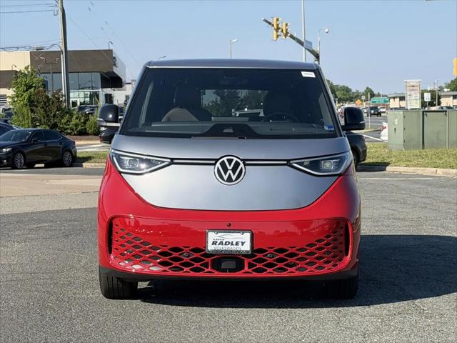 2025 Volkswagen ID. Buzz Pro S Plus with 4MOTION