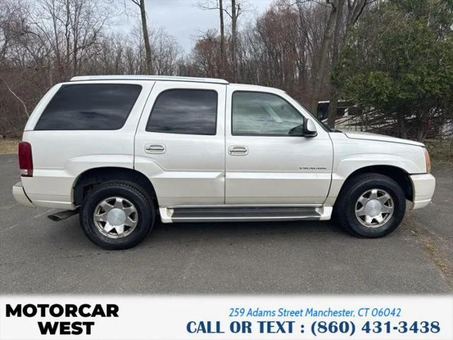 2002 Cadillac Escalade Standard