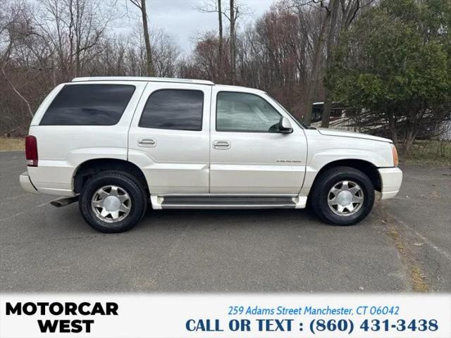 2002 Cadillac Escalade Standard