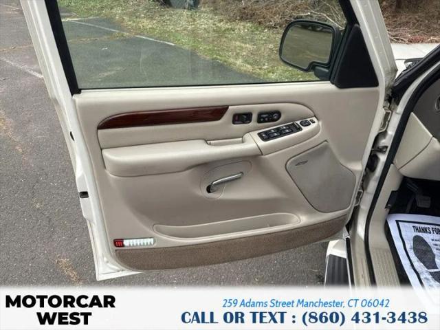 2002 Cadillac Escalade Standard
