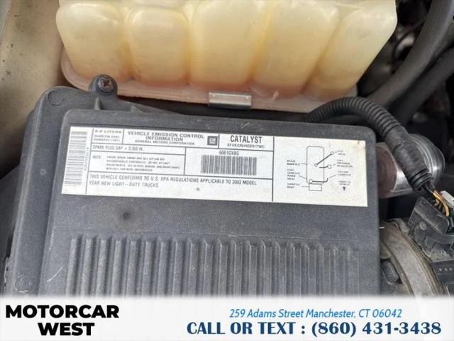 2002 Cadillac Escalade Standard