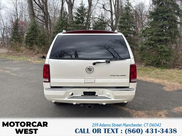 2002 Cadillac Escalade Standard