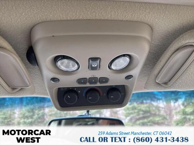 2002 Cadillac Escalade Standard