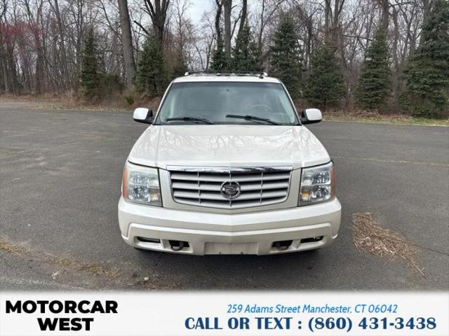 2002 Cadillac Escalade Standard