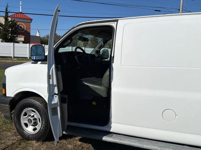 2019 GMC Savana 2500 Work Van