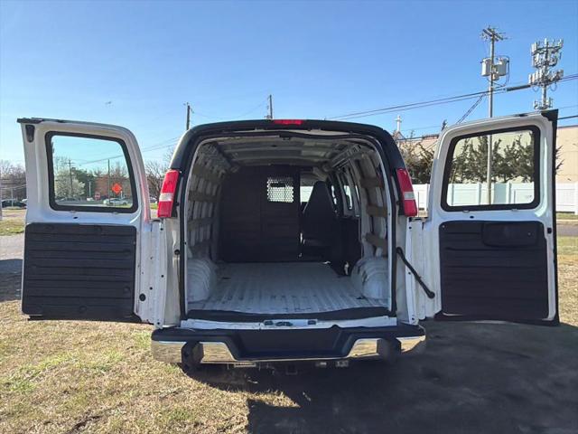 2019 GMC Savana 2500 Work Van