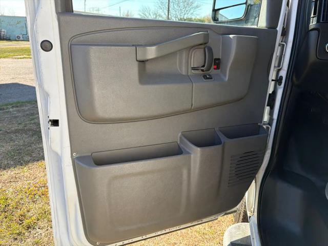 2019 GMC Savana 2500 Work Van