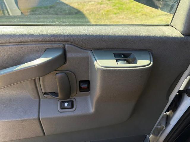 2019 GMC Savana 2500 Work Van