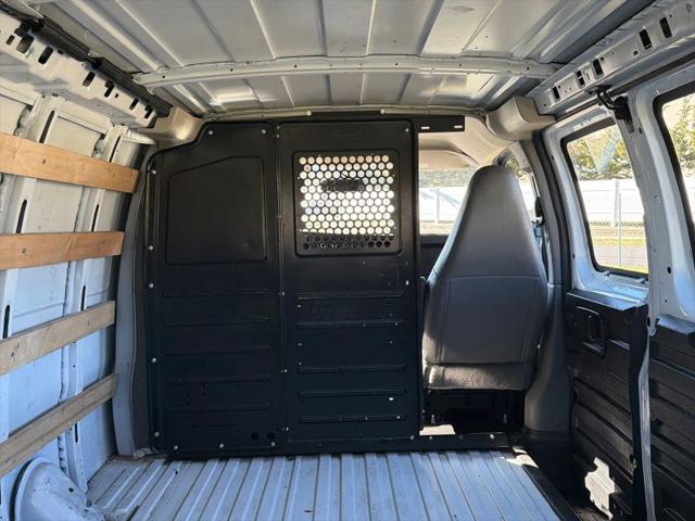 2019 GMC Savana 2500 Work Van