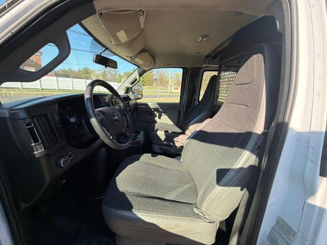 2019 GMC Savana 2500 Work Van