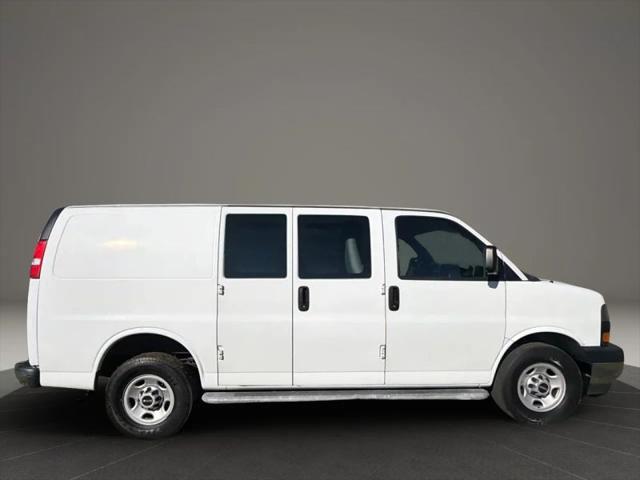 2019 GMC Savana 2500 Work Van