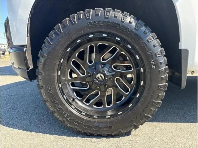 2019 Chevrolet Silverado 1500 Custom Trail Boss