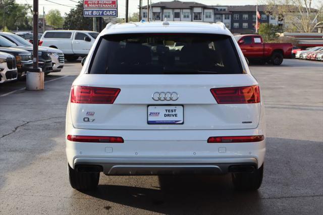 2019 Audi Q7 55 SE Premium