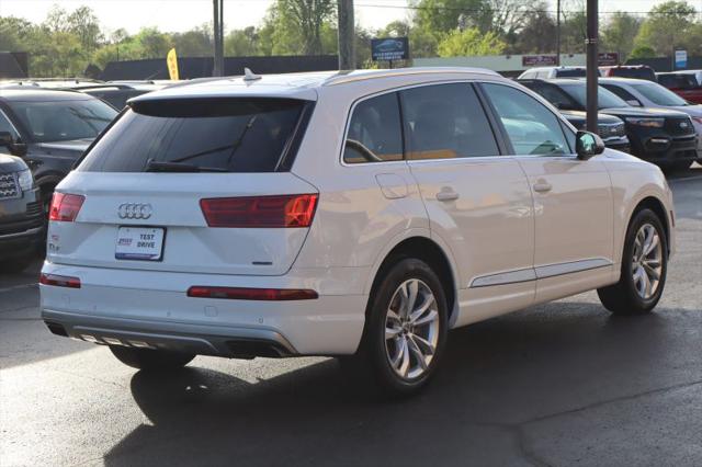 2019 Audi Q7 55 SE Premium