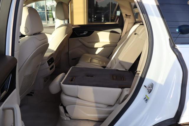 2019 Audi Q7 55 SE Premium